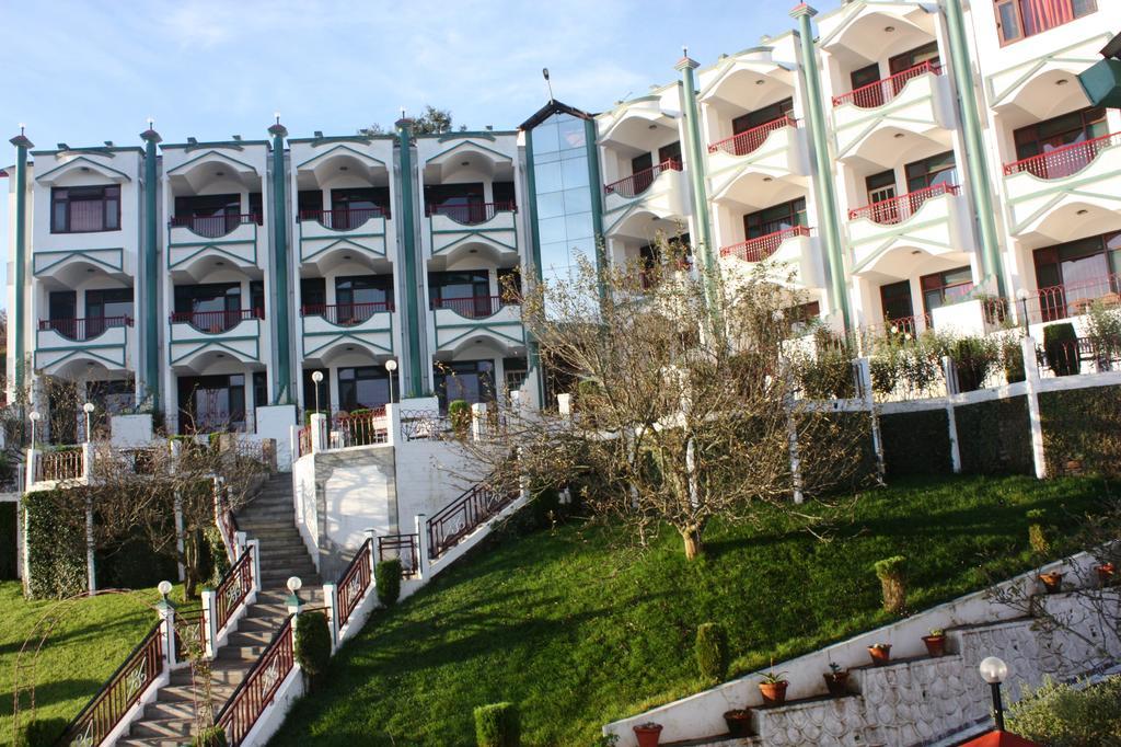 Krishna Orchard Resort Mukteshwar Exterior foto